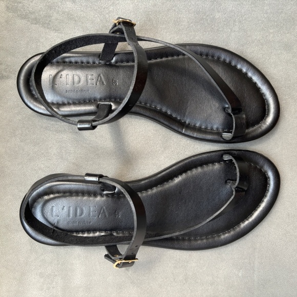 Strappy black leather sandals - Picture 6 of 8